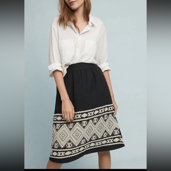 5 for $35 Ethnic pattern skirt - Picture 1 of 12
